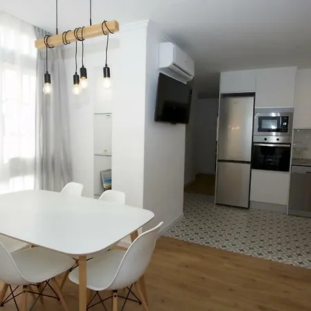Md Poeta Andres Cabrelles Apartment *