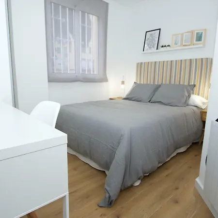 Md Poeta Andres Cabrelles Apartment Valencia