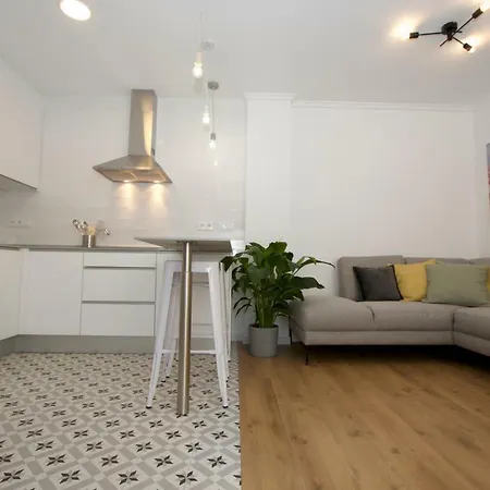 Md Poeta Andres Cabrelles Apartment *