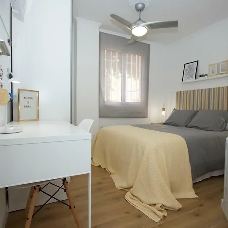 Md Poeta Andres Cabrelles Apartment *