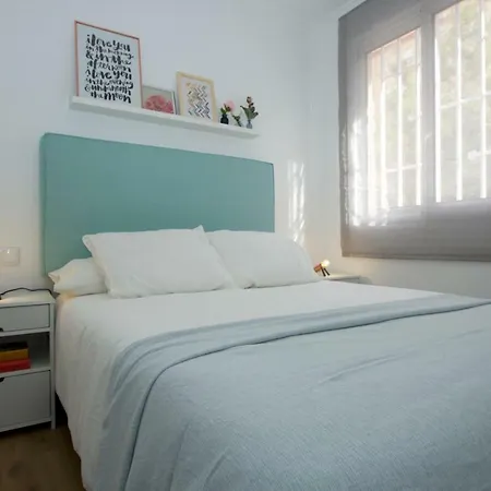 Md Poeta Andres Cabrelles Apartment *
