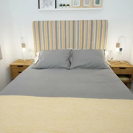 Apartment Md Poeta Andres Cabrelles